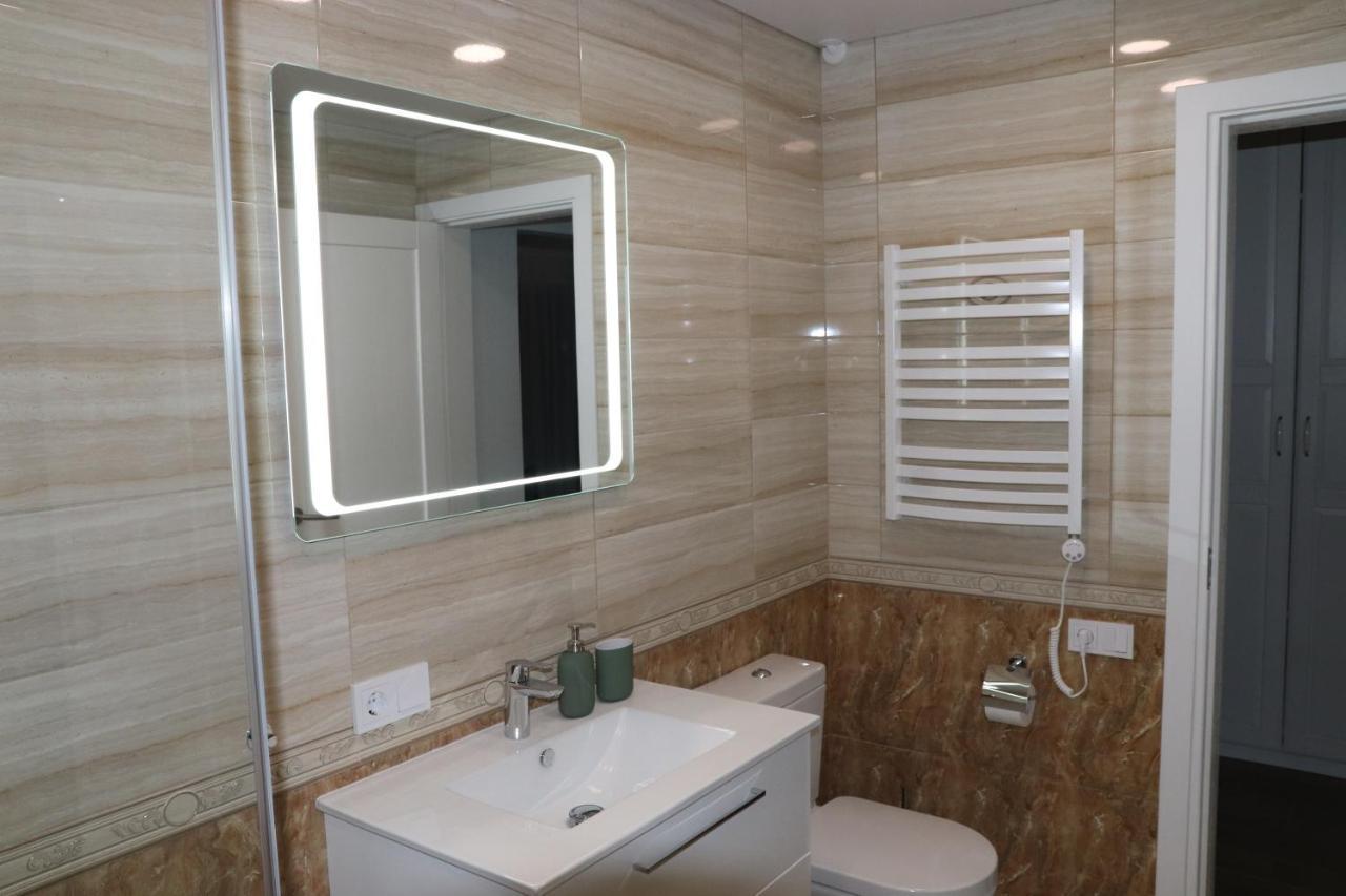 New Apartment J22, Free Private Parking, Terrace, Self Check-In Каунас Экстерьер фото